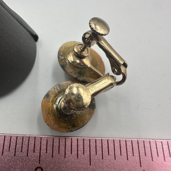 3/$30 Vintage Brooch Earring Set Gold Tone Brown Granite Design Screw Back 1.5" - Picture 9 of 15